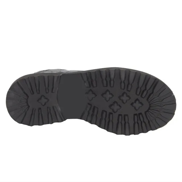 Vince Camuto Popinta Black Smooth Leather Snake Round Toe Chain Detailed Boots - Picture 5 of 14